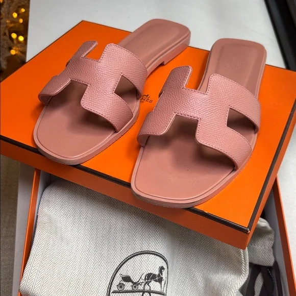 Authentic Hermes Oran Rose Aube size 8.5 - Picture 12 of 12
